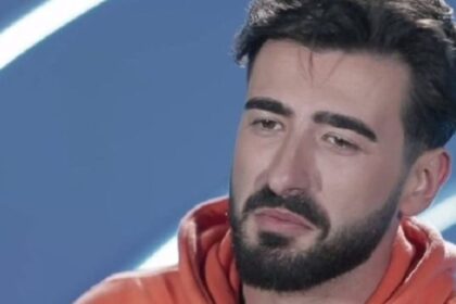 Xhonatan Islami