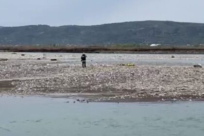 U gjet i mbytur në lumin Shkumbin, identifikohet v*ktima! BANUES NE LAGJEN E...