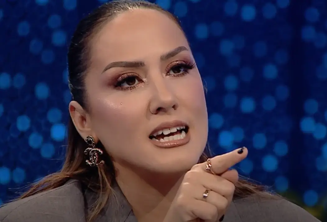 'Pse nuk më keni thënë se...' Arbana Osmani me tone të ashpra ndaj ndjekësve të saj?