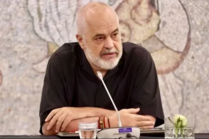 Valë e madhe dorëheqjesh pas urdhërit të Ramës, kush janë bashkitë që nuk po e zbatojnë?