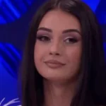 Wow Nuk Njihet Më! E Mbani Mend Ana Kaurin, Ndërhyrjet Kirurgjikale E Kanë Bërë Me Një Tjetër Fytyrë (Foto)