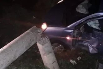 Cfare dhimbje e madhe! Aksidentohen 3 adoleshentë, humb jetën pasagjeri 15-vjeçar