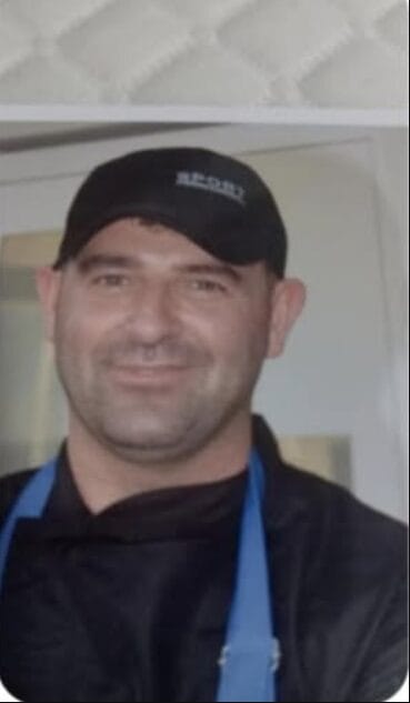 Cfarë dhimbje e madhe! Mbyll sytë në lule të rinisë 30 vjecari, miqtë e tij shpërthejnë në lot (Foto)