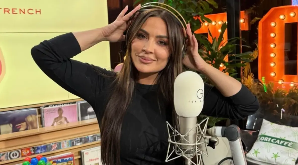 VIDEO/ Rozana Radi në gjendje jo të mirë shëndetësore, publikon pamjet nga spitali...