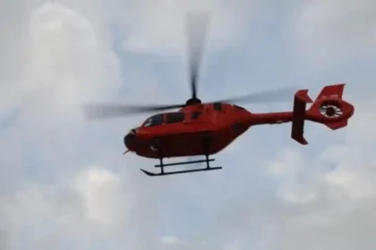 Aksident i rëndë, i riu transportohet me helikopter drejt spitalit të Traumës (EMRI)