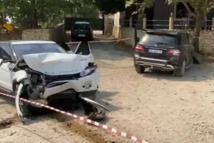 Aksident i rëndë në vend/ 10-vjeçari vd*s pas përplasjes së dy fuoristradave, 3 të plagosur rëndë, detajet e para