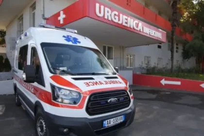 E trishtë! Erdhi për pushime, 20 vjecari gjendjet pa shenja jete nga familjarët në Sarandë