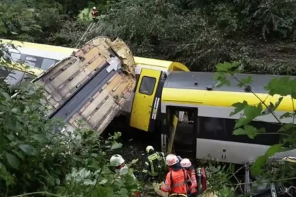 Del nga shinat treni me 100 pasagjerë në Gjermani, v*ktima dhe të plagosur, shkak dyshohet…