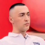 'Dua që të njihesh me gruan time...' G Bani merr mesazhin e CUDITSHEM nga...