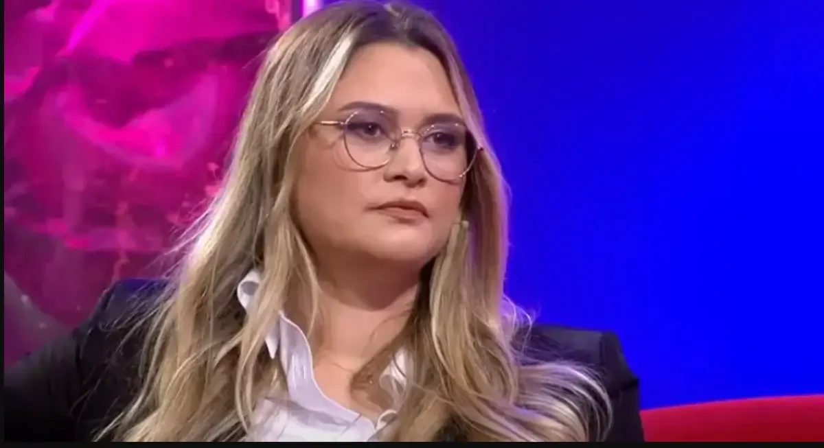 ‘Mendova se po më puthte në ball, por ai më…’ Neda Balluku përlot me shkrimin pas ngjarjes tronditese në Fier!